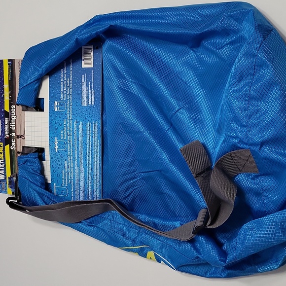 NWT Lewis N. Clark Waterproof Sling Bag Backpack - Picture 8 of 10